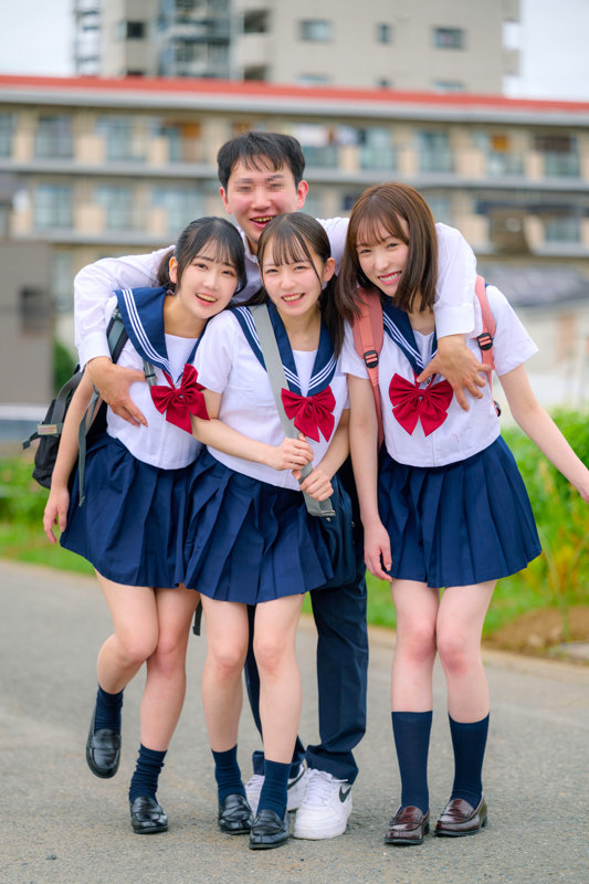 愛瀬ゆう、白石もも、西元めいさ ビジュアル - めいさ&もも&ゆう